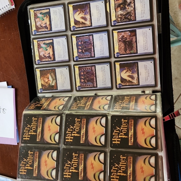 2 Binders of Harry Potter Playing Cards - Picture 4 of 5